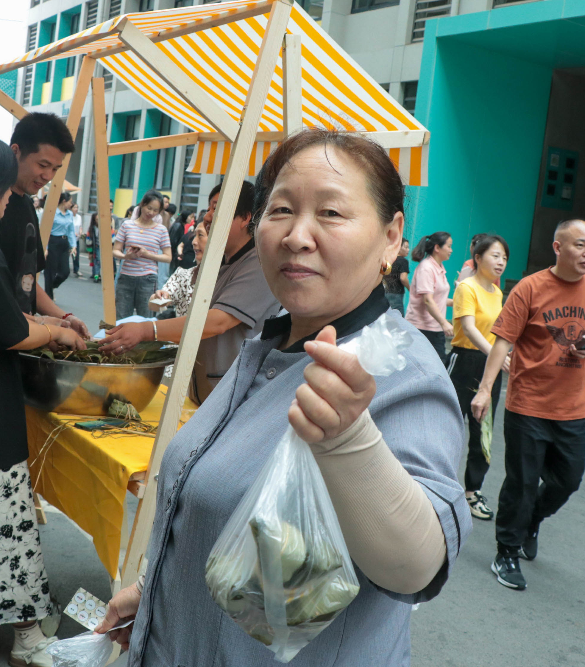 端午節丨粽葉青青，情意濃濃